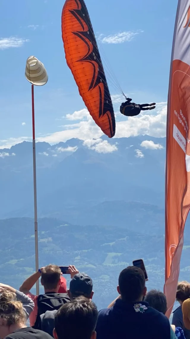 Thank you for your visit @coupeicare #flyuturn #safefun #paragliding